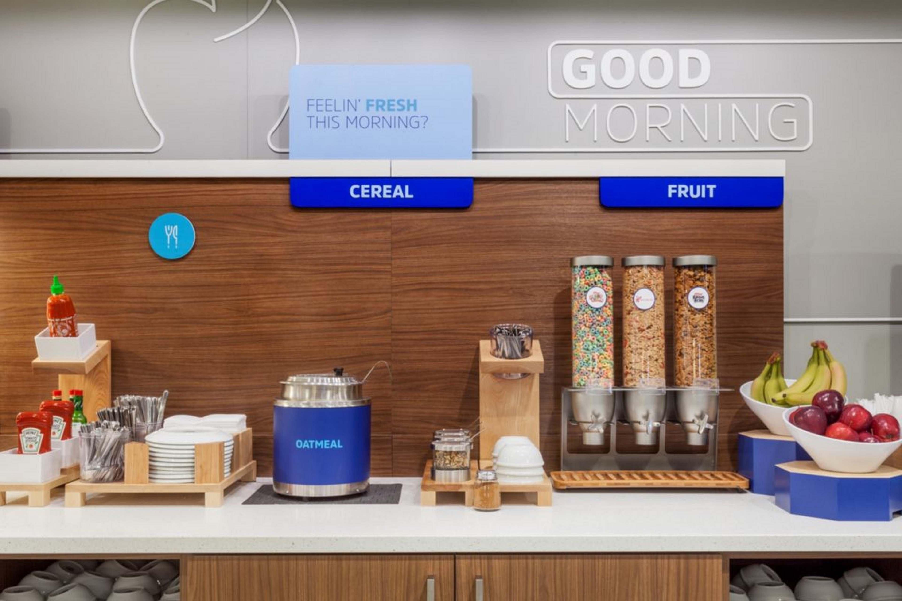 Hotel Express & Cincinnati-north/sharonville 3*